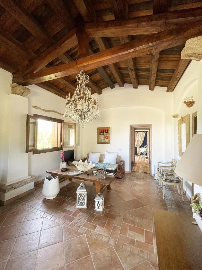 Villa Smeralda 올비아 외부 사진